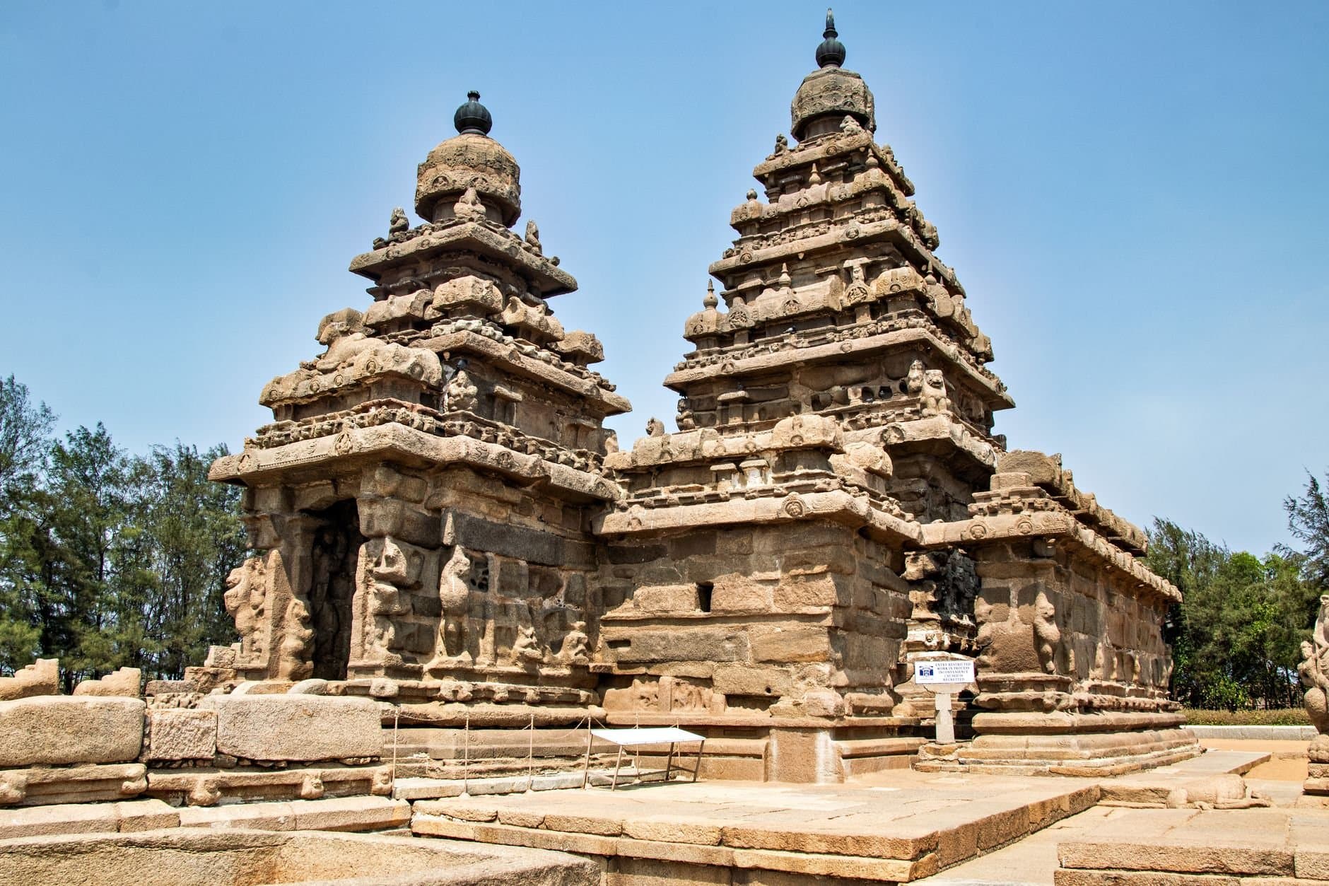 Ancient Shore Temple, a UNESCO World Heritage site in Mahabalipuram, India.