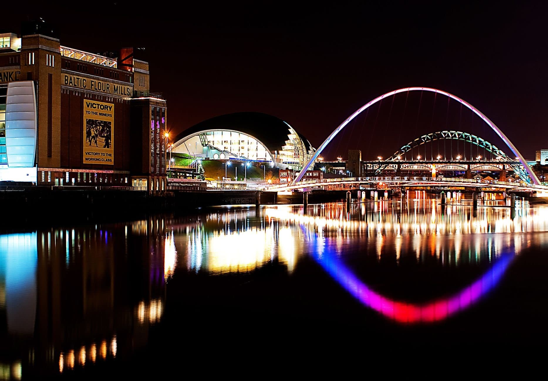 Newcastle flights from Budapest from 30,217 HUF · weekend trips | fridayjet