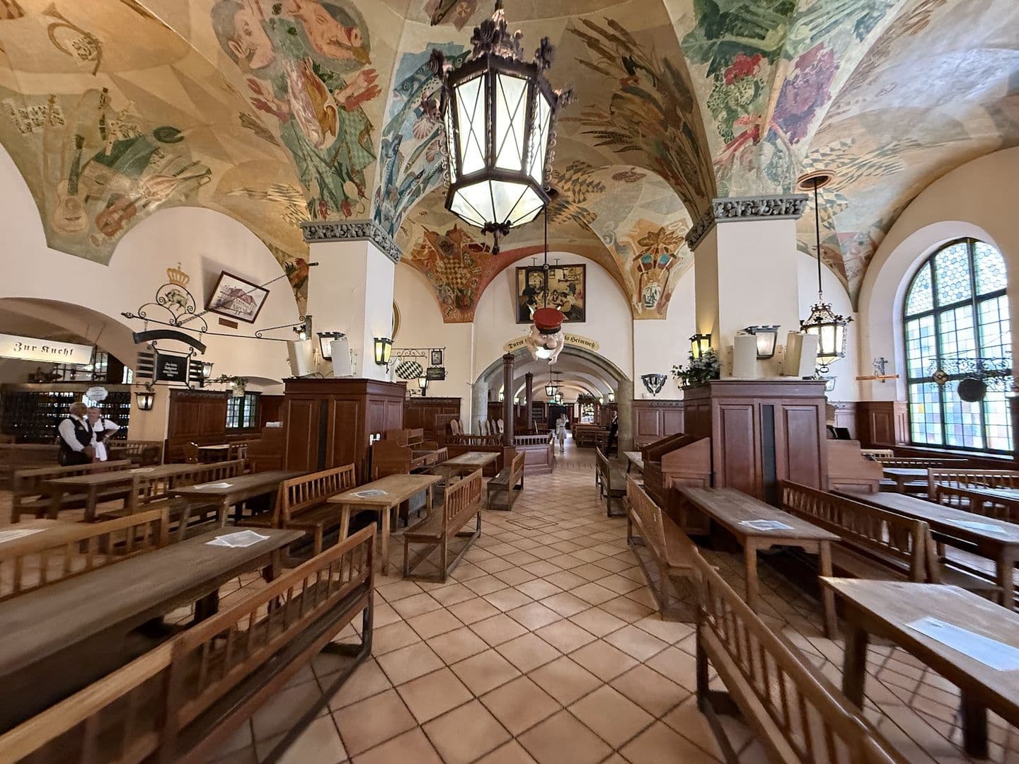 Munich: Self-Guided Audio Walk Through History and Beer Halls