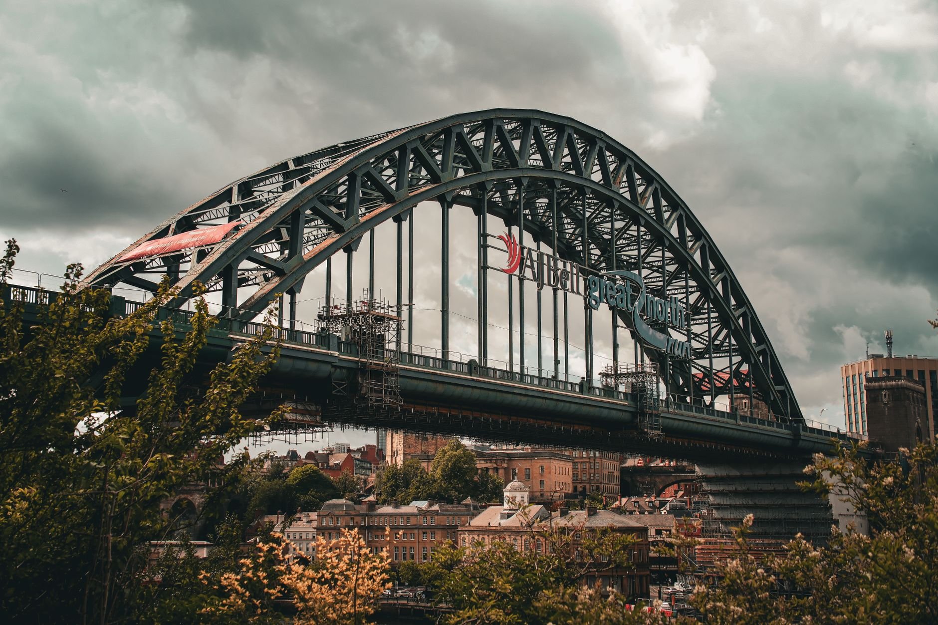 Newcastle flights from Budapest from 30,217 HUF · weekend trips | fridayjet